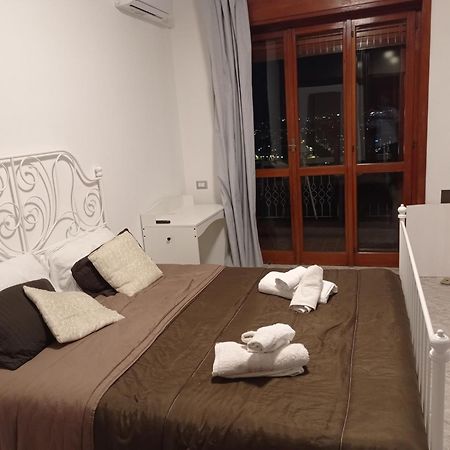 Le Ginestre Bed & Breakfast Salerno Exterior photo