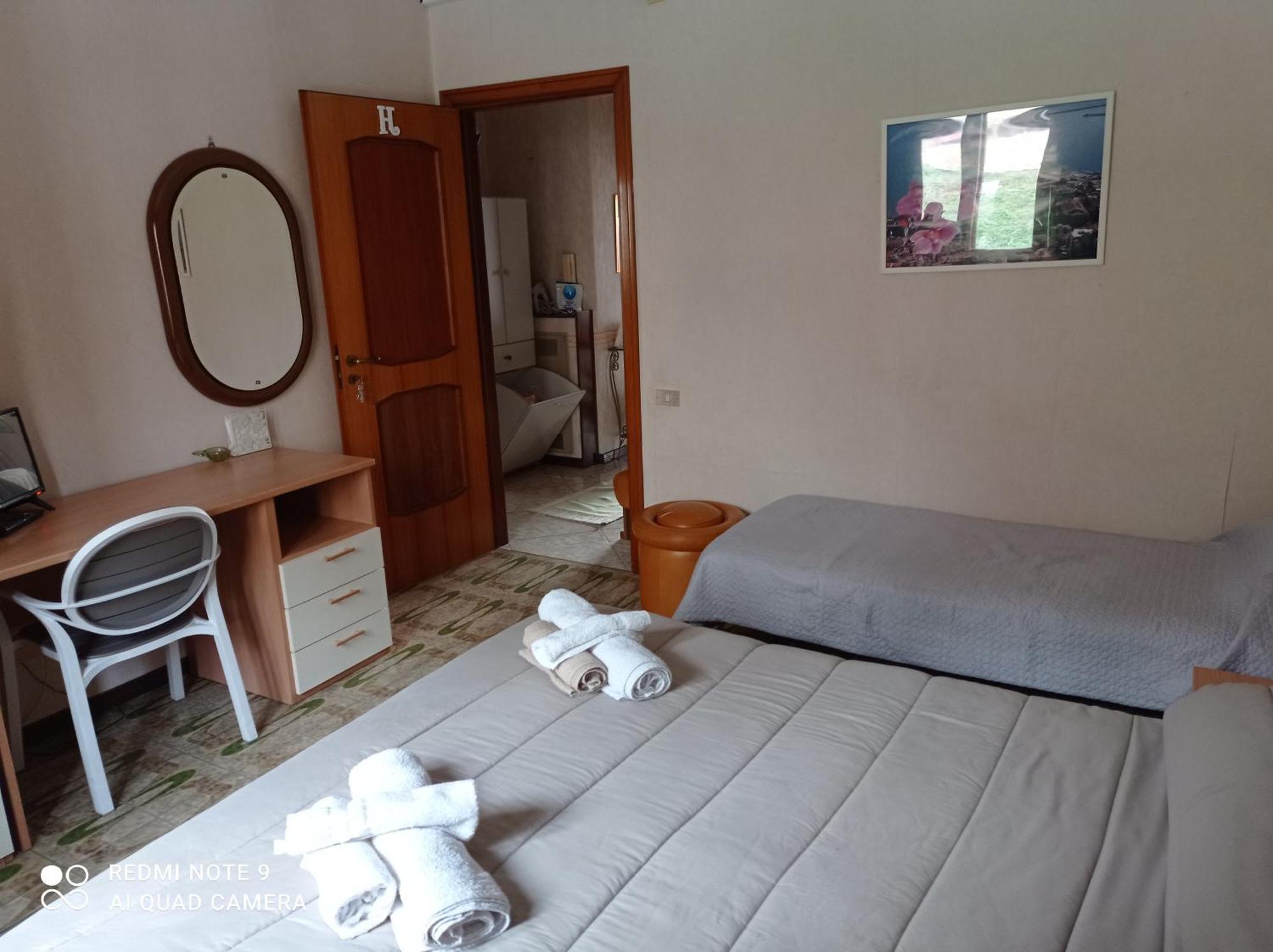 Le Ginestre Bed & Breakfast Salerno Room photo